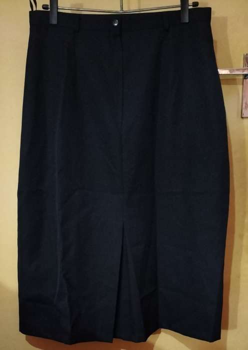 Ladies - Black Skirt - Make - Jen-Ann - Size - 40