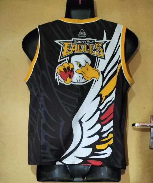 Mens - Sports Multicolored Vest  - Make - KC`S- Size - L
