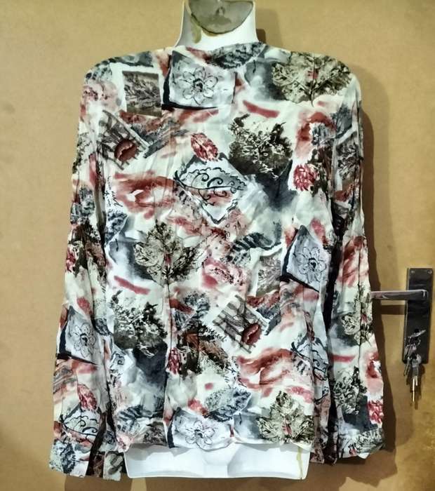 Special! Ladies - Multicolored Blouse - Make - Woolworths - Size - 12