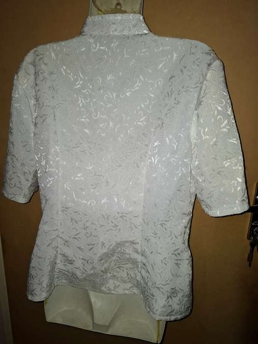 Ladies - White Blouse - Make - no make - Size - no size