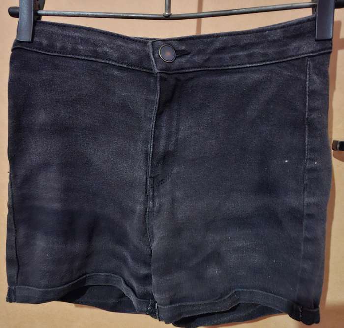 Ladies - Black Shorts - Make - MRP RT - Size - 30 high waisted