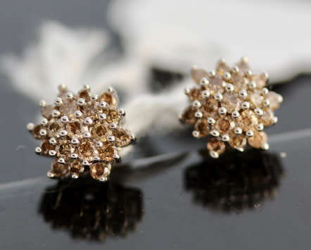 VINTAGE ENGLISH COGNAC DIAMOND CLUSTER STUD EARRINGS 9CT YELLOW & WHITE GOLD JEWELLER CERTIF R7'500