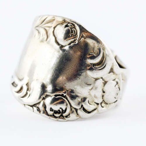 DELIGHTFULLY QUIRKY VERY COLLECTABLE ENGLISH VINTAGE SOLID STERLING SILVER `TEASPOON` RING. 925