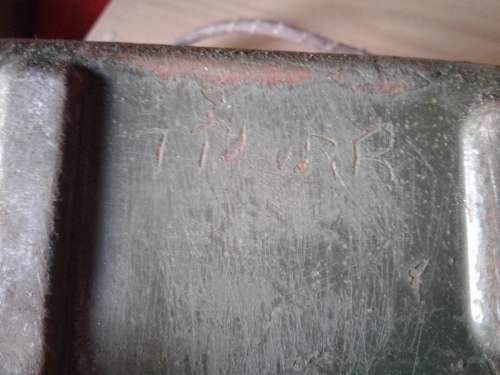 1941 WW11 FIELD TELEPHONE SET L.MARKED 2144 ET LTD. ALSO MARKED 7 TH DR .