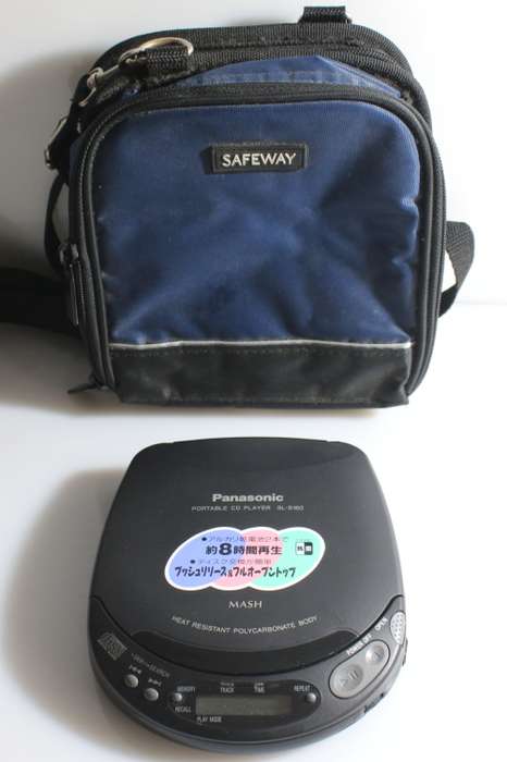 Panasonic Portable CD player in perfect working order with carry bag
