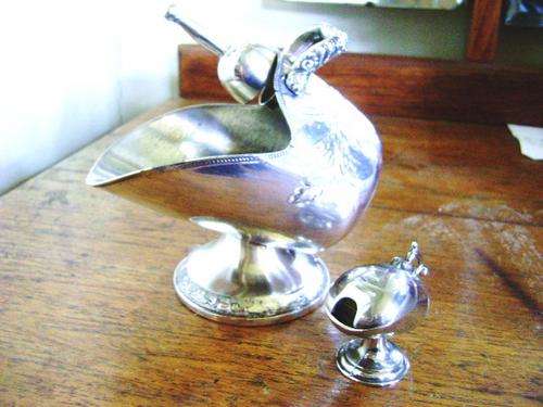 NICE VINTAGE SUGAR SHUTES BIG AND TINY