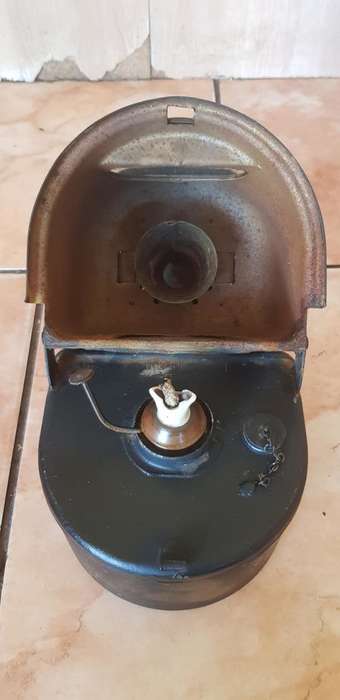 RARE  RAILWAY 22/13 LANTERN.