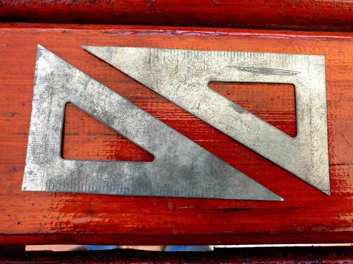 VINTAGE STEEL TRIANGLES INCH/CM MADE IN ENGLAND