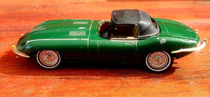 JAGUAR DINKY E-TYPE SERIES, WINDSCREEN MISSING