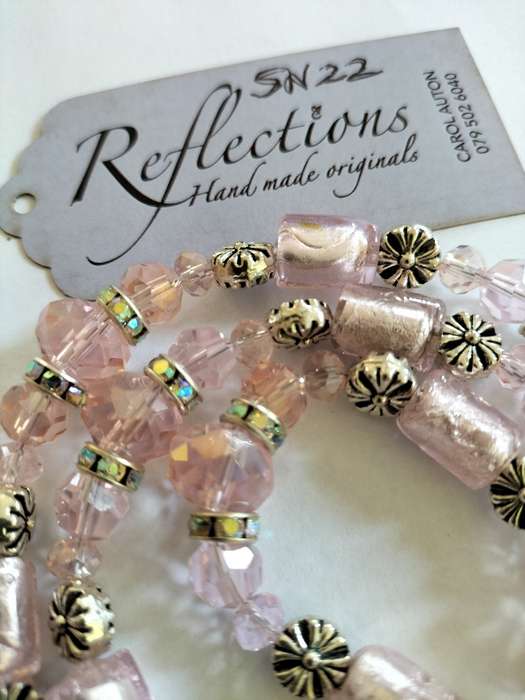 Pink crystal short necklace. SN22