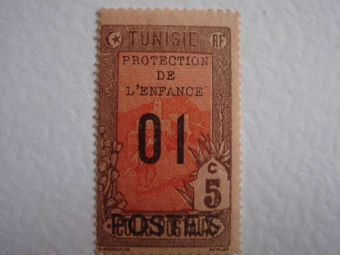 1925 Tunisia - Parcel Post - 01 optd on 5 c used, not stamped
