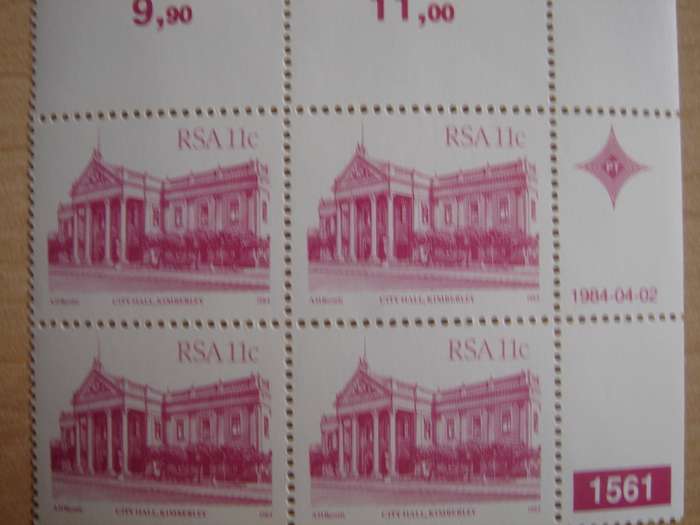 1984 RSA - Durban Townhall Block of 4 x 11 c MNH corner piece
