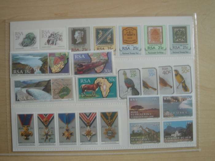 1990 RSA - Mounted Set - 24 stamps MNH