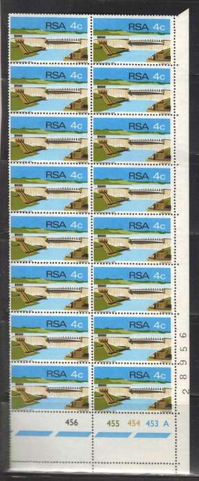 RSA 1972 VERWOERD DAM 4c MNH EXTENDED CONTROL BLOCK OF 16 PANE A
