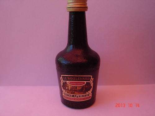 Miniture Le Boulevard wine apertif
