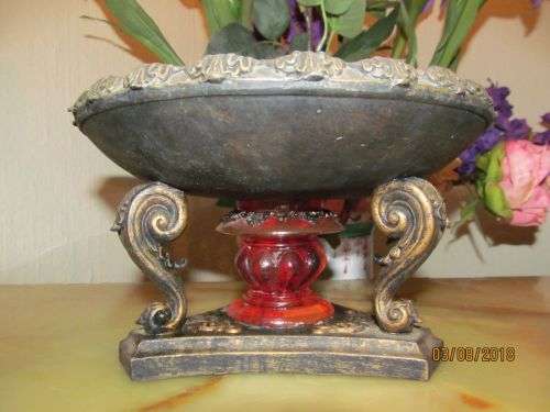 SUPERBLY NEOCLASSICAL !! Vintage Neoclassical Styled Pedestal Display Dish - Composite Material