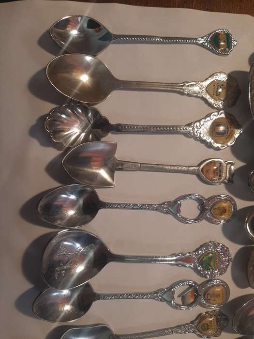 29 metal and 2 silver plated  memorabilia teaspoons, South Africa