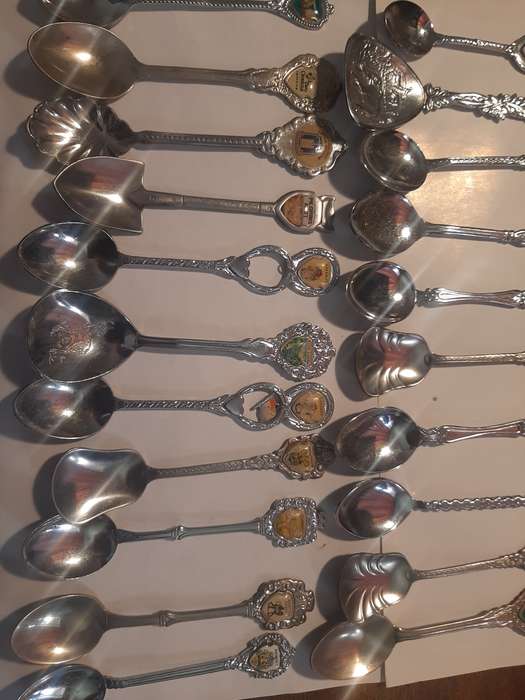 29 metal and 2 silver plated  memorabilia teaspoons, South Africa