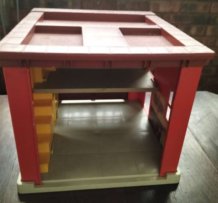 Vintage Fisher Price Fire station