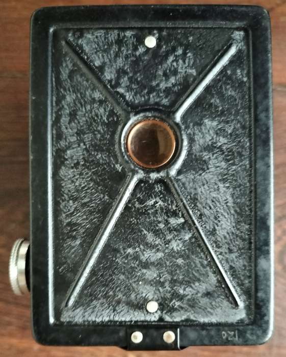 Ensign Ful-View metal camera in original box