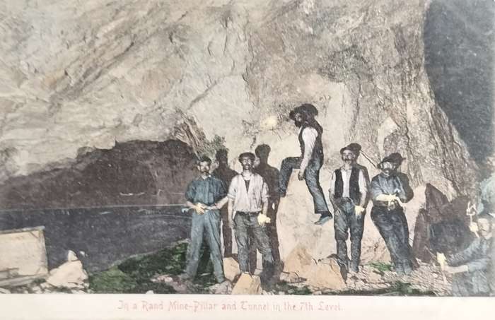 Vintage post card - South Africa - Gold mining