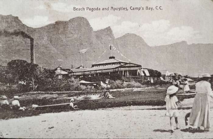 Vintage unused post card - Camp's Bay