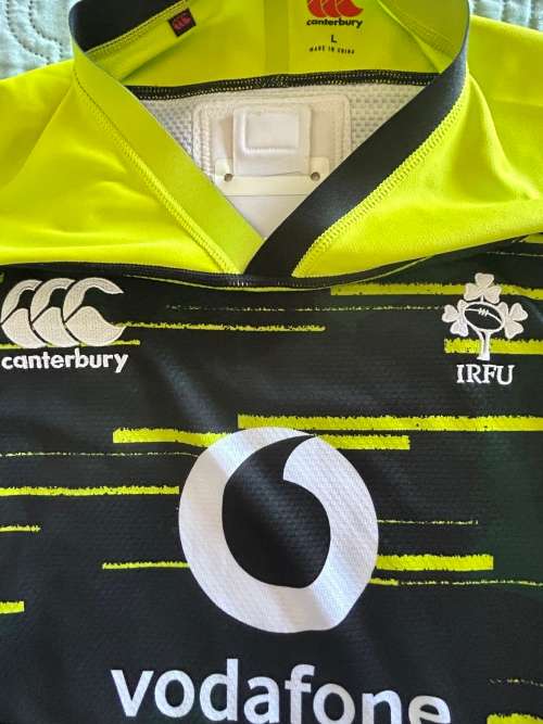 Ireland player issue rugby jersey