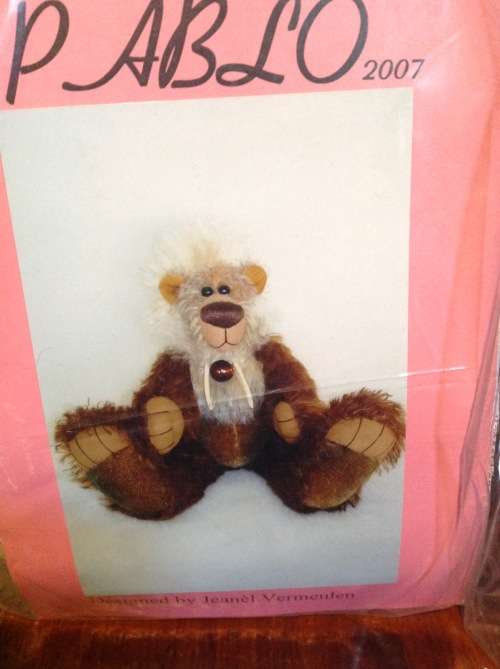 TEDDY BEAR MAKING KIT.