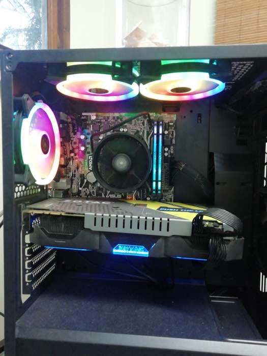 Gaming PC Desktop