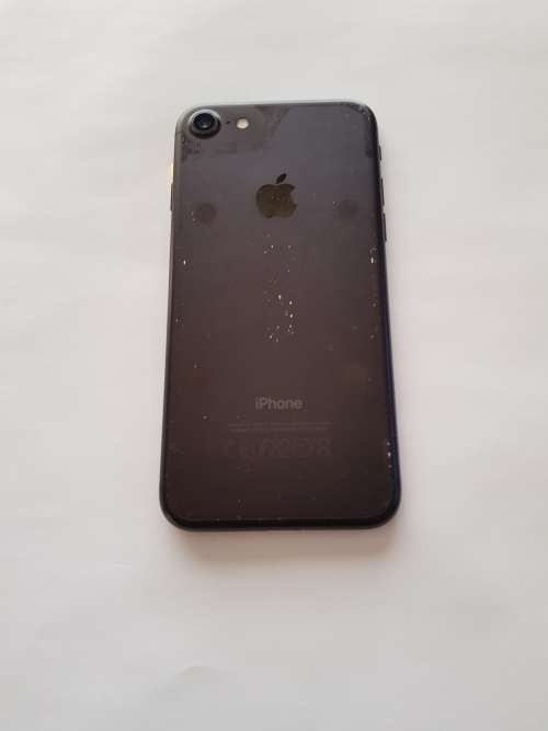 iPhone 7 32GB Matte Black. Bargain!