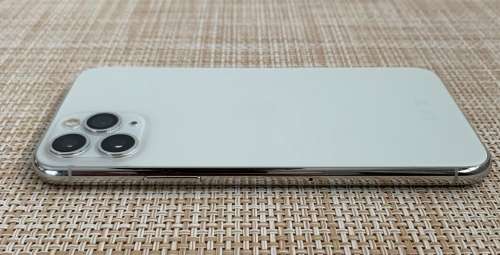 Apple iPhone 11 Pro Silver 64GB (1 Month Warranty)
