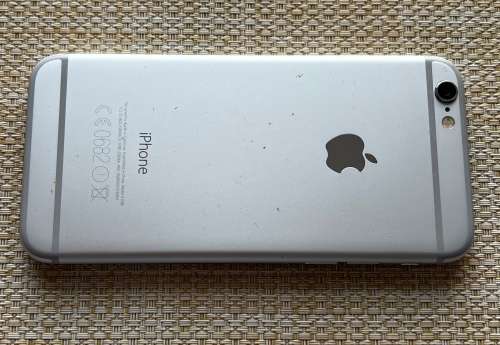 Apple iPhone 6 Silver 64GB (1 Month Warranty)