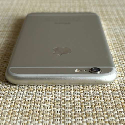 Apple iPhone 6 Silver 64GB (1 Month Warranty)