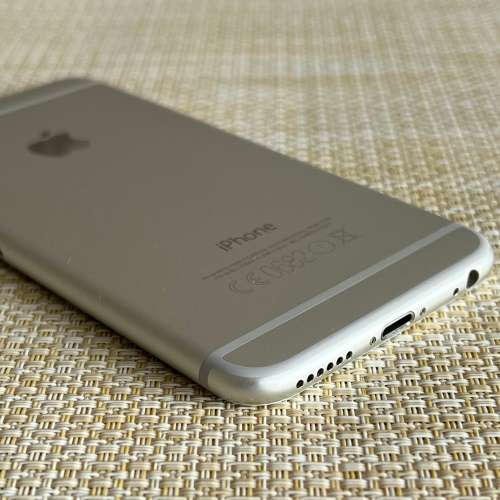 Apple iPhone 6 Silver 64GB (1 Month Warranty)