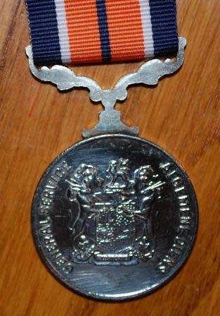 !!! SADF - FULL SZE SERVICE MEDAL - RIM NUMBERED 293400 !!!