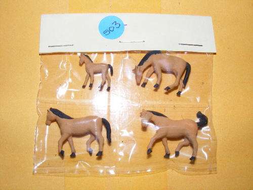 HO Horses X 4