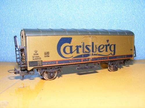 Lima HO Carlsberg Box Wagon