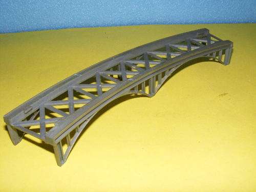Lima HO Curved Bridge