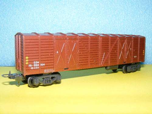 Lima HO SAR/SAS Brown box wagon.