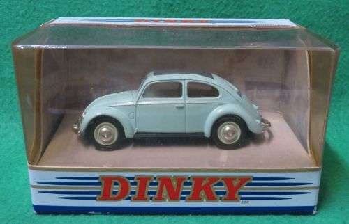 **MATCHBOX DINKY**1951 VW BEETLE**RUBBER TYRES**SPLIT WINDOW**1/43 SCALE*-1988**IN BOX**