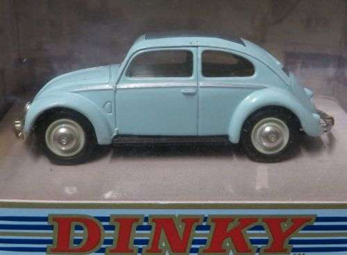 **MATCHBOX DINKY**1951 VW BEETLE**RUBBER TYRES**SPLIT WINDOW**1/43 SCALE*-1988**IN BOX**