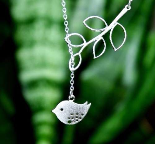 New 925 sterling silver plated Branch and Bird necklace with chain included