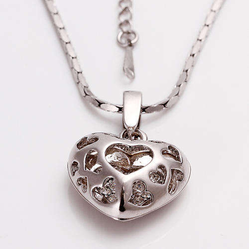 New 18K RGP white gold Heart Pendent with Genuine Austrian Crystals and free chain
