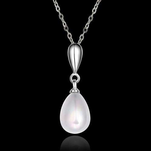 Gorgeous ladies shell Pearl design pendant in 18K RGP white gold with FREE chain included