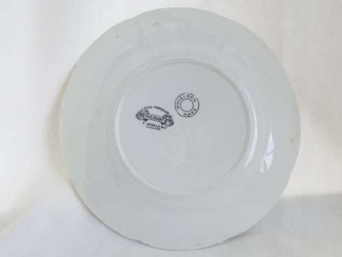 Semi-Porcelain 1908  1911 Pheasant dinner plate Ref: P-86