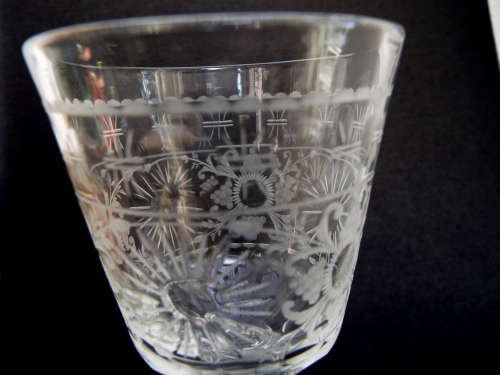 A pair of Engraved Bucket-bowl Georgian Port Wine or Dram Glasses. Circa 1790-1820./ Ref.GL/6
