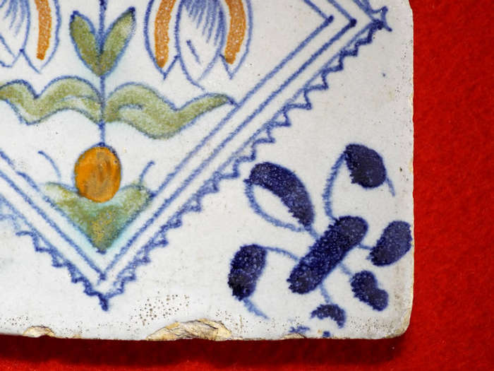 A very rare antique polychrome Dutch Delft Tile circa 1630-1650 Ref. CL-20