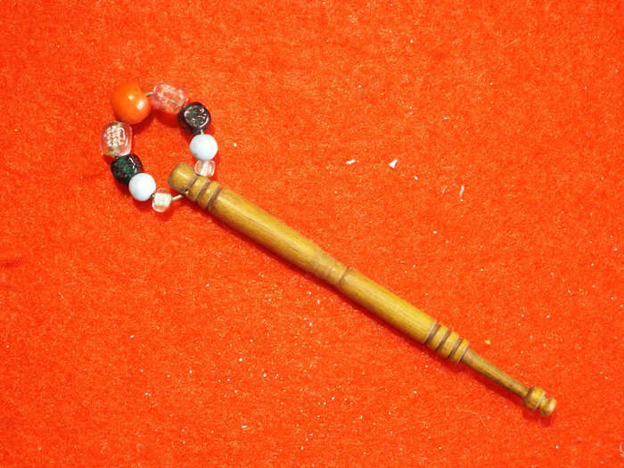 A 19th Century antique wooden Lace Bobbin. Ref. W/11