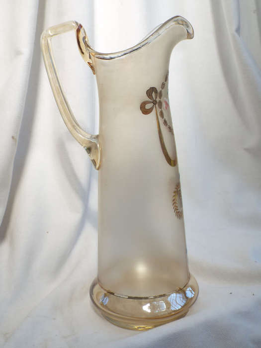 A very large Art Nouveau hand-blown Jug. Circa 1900-1919. Ref. No. GL/10