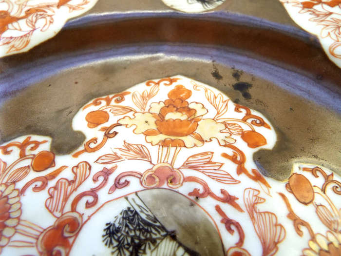 18th Century antique Kangxi/Yongzheng Batavian brown  Famille Rose plate Ref. P-103